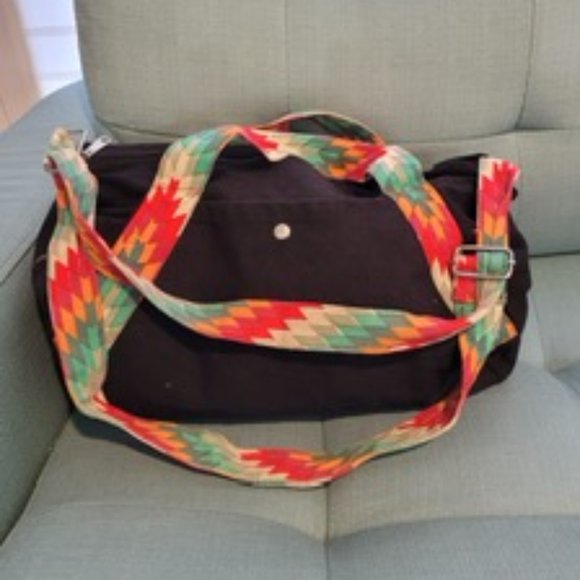 Black bag with colorful straps - Picture 1 of 2